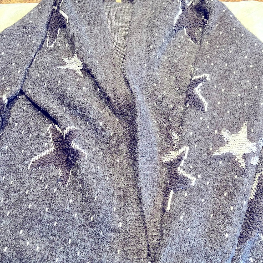 Women’s open Cardigan grey star sweater
